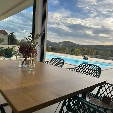 New Luxury Brdine Villa *