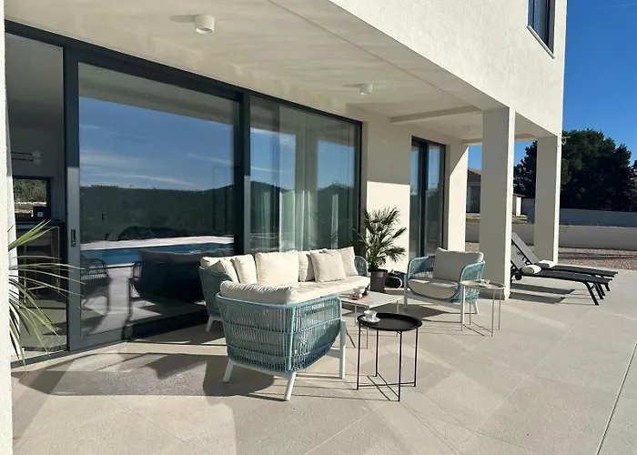 New Luxury Brdine * Banjevci